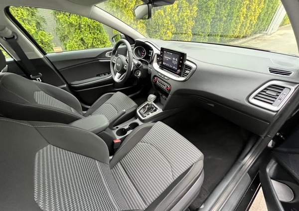Kia Ceed cena 111900 przebieg: 6, rok produkcji 2023 z Urzędów małe 379